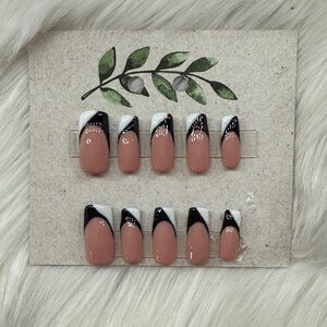 Chic Black and Nude Press-On Nails